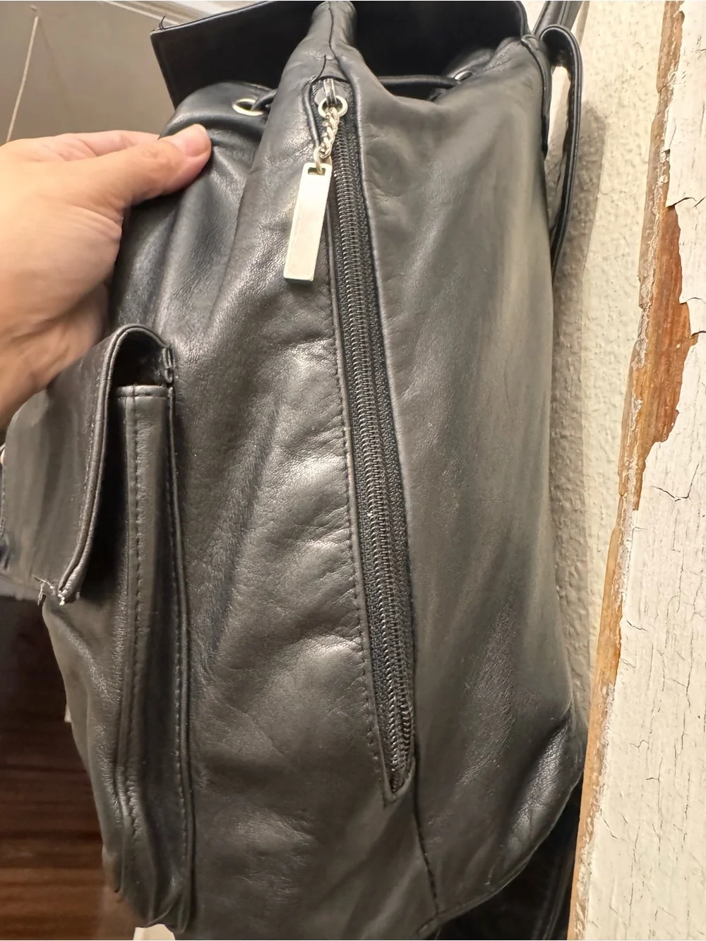 Vintage 1990’s/Y2K Perlina New York Black Leather Backpack Purse Drawstring